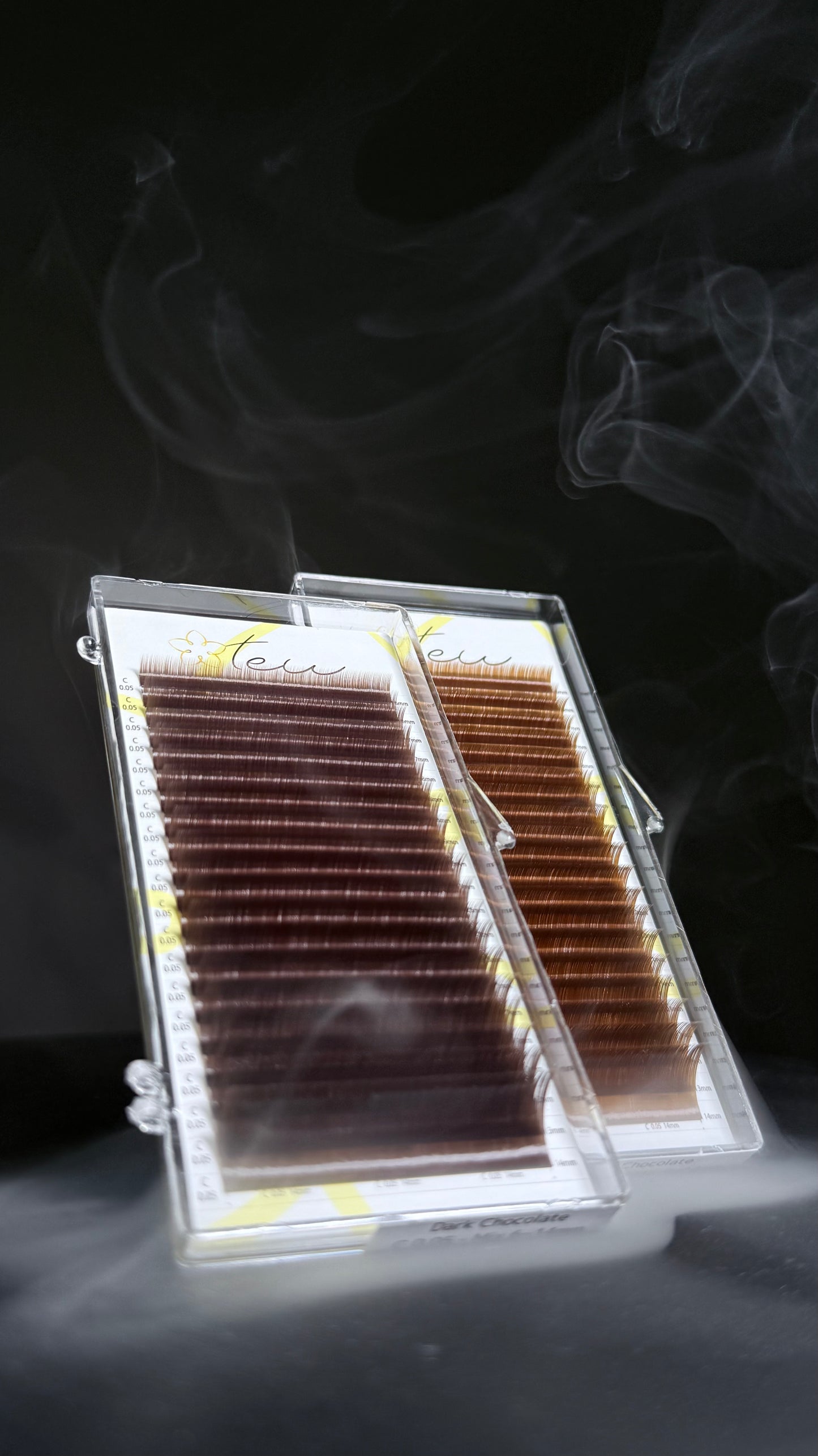 Premium Dark Chocolate Lashes von TEU
